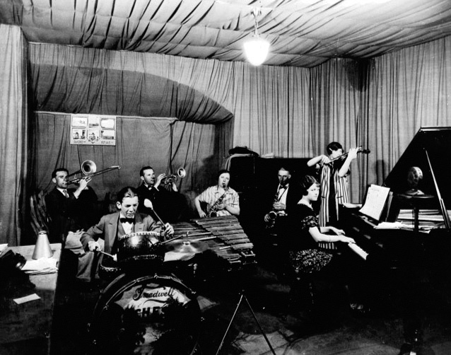 1925(ca)—Orchestra in KFAE studio
